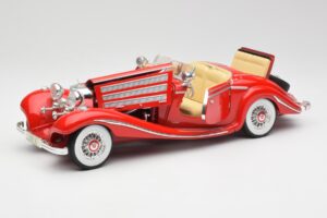 Mercedes 500K Special Roadster レッド Maisto 1:18 56058 メタル - 画像 2/8