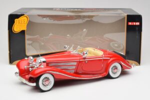 Mercedes 500K Special Roadster レッド Maisto 1:18 56058 メタル - 画像 8/8