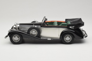 Mercedes 540K カブリオレ ブラック シルバー Cult Models 1:18 CML184-3 メタル - 画像 3/6