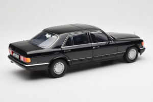 Mercedes 560 SEL W126 ブラック ディーラー エディション Norev 1:18 B66040599 メタル - 画像 3/8