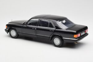 Mercedes 560 SEL W126 ブラック ディーラー エディション Norev 1:18 B66040599 メタル - 画像 7/8