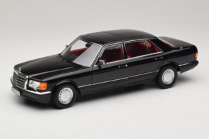 Mercedes 560 SEL W126 ブラック レッドインテリア Norev 1:18 183788 メタル