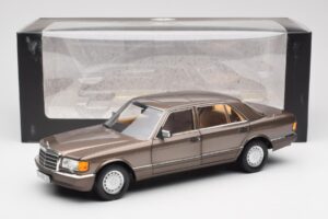 Mercedes 560 SEL W126 インパラ ブラウン ディーラー エディション Norev 1:18 B66040646 メタル - 画像 8/8