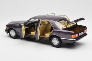 Mercedes 560 SEL W126 パープルメタリック Norev 1:18 183544 メタル - 画像 5/8