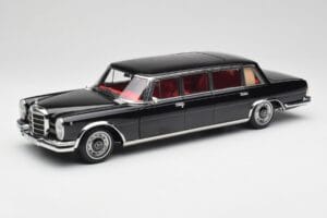 Mercedes 600 Pullman W100 ブラック NZG 1:18 1071/50 メタル