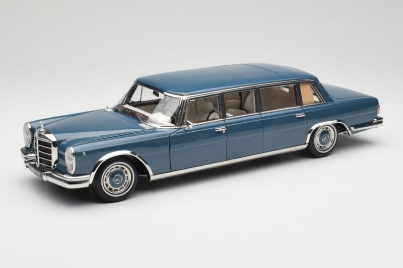 Mercedes 600 Pullman W100 ブルー NZG 1:18 B66040707 メタル