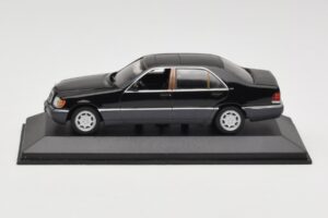 Mercedes 600 SEL W140 Black Metallic Minichamps 1:43 940035400 メタル