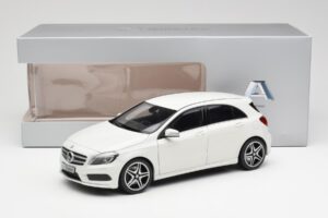 Mercedes A-Class W176 Cirrus ホワイト Norev 1:18 B66960126 メタル - 画像 8/8