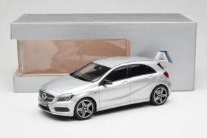 Mercedes A-Class W176 ポーラーシルバー Norev 1:18 B66960139 メタル - 画像 8/8