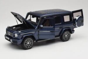 Mercedes AMG G 63 L W465 ダークブルー Norev 1:18 B66960663 メタル - 画像 2/8
