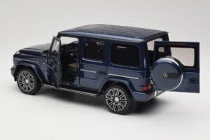 Mercedes AMG G 63 L W465 ダークブルー Norev 1:18 B66960663 メタル - 画像 5/8