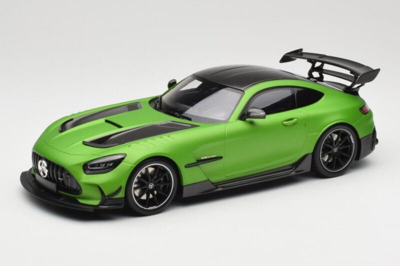 Mercedes AMG GT C190 Black Series Green Hell Magno Minichamps 1:18 155032020 メタル