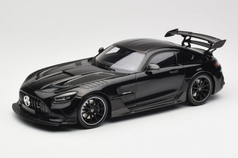 Mercedes AMG GT C190 Black Series Jet Black Metallic Minichamps 1:18 155032024 メタル
