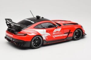 Mercedes AMG GT C190 Black Series Safety Car F1 2024 Minichamps 1:18 110032090 メタル - 画像 3/8
