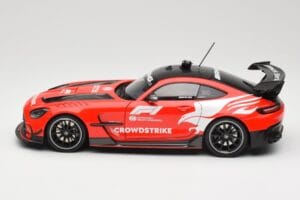 Mercedes AMG GT C190 Black Series Safety Car F1 2024 Minichamps 1:18 110032090 メタル - 画像 4/8
