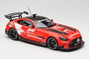 Mercedes AMG GT C190 Black Series Safety Car F1 2024 Minichamps 1:18 110032090 メタル - 画像 6/8