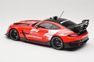 Mercedes AMG GT C190 Black Series Safety Car F1 2024 Minichamps 1:18 110032090 メタル - 画像 7/8