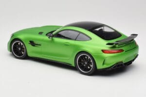 Mercedes AMG GT R C190 マットグリーン Minichamps 1:18 155036020 メタル - 画像 5/6