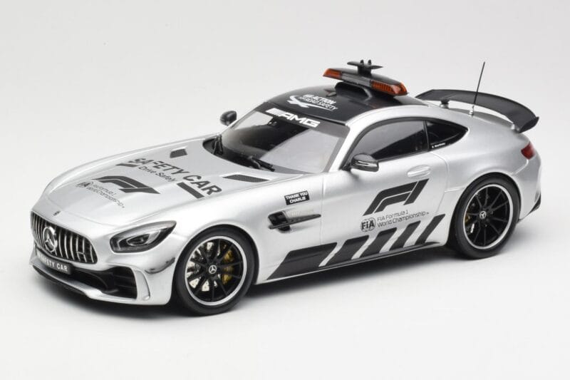 Mercedes AMG GT R C190 Safety Car F1 2019 Minichamps 1:18 155036090 メタル