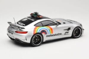 Mercedes AMG GT R C190 Safety Car F1 2020 Minichamps 1:18 155036092 メタル - 画像 2/6