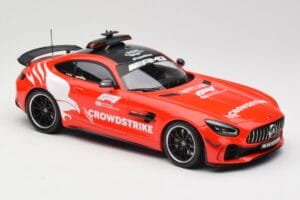 Mercedes AMG GT R C190 Safety Car F1 2021 Minichamps 1:18 155036095 メタル - 画像 4/6