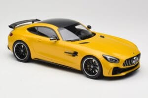 Mercedes AMG GT R C190 イエロー Minichamps 1:18 155036021 メタル - 画像 4/6