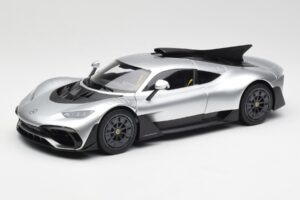 Mercedes AMG One Hightech シルバー NZG 1:18 B66961043 メタル