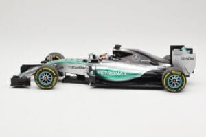 Mercedes AMG Petronas W06 Hybrid #44 L. Hamilton F1 World Champion 2015 Minichamps 1:18 186150044 メタル - 画像 3/6