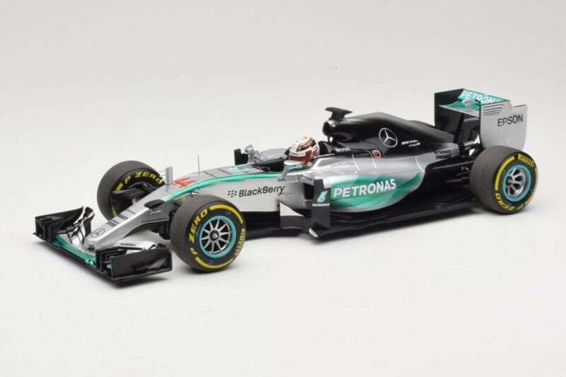 Mercedes AMG Petronas W06 Hybrid #44 L. Hamilton F1 World Champion 2015 Minichamps 1:18 186150044 メタル