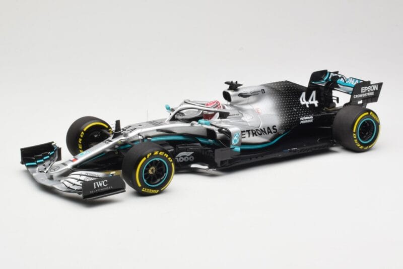 Mercedes AMG Petronas W10 #44 L. Hamilton Winner Chinese GP 2019 Minichamps 1:18 110190344 メタル