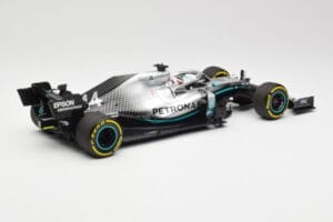 Mercedes AMG Petronas W10 #44 L. Hamilton F1 World Champion 2019 Minichamps 1:18 110190044 メタル - 画像 2/6