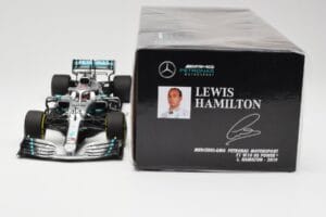 Mercedes AMG Petronas W10 #44 L. Hamilton F1 World Champion 2019 Minichamps 1:18 110190044 メタル - 画像 6/6