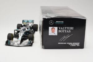Mercedes AMG Petronas W10 #77 V. Bottas F1 2019 Minichamps 1:18 110190077 メタル - 画像 6/6