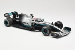 Mercedes AMG Petronas W10 EQ Power+ #44 L. Hamilton USA GP F1 World Champion 2019 Minichamps 1:18 110191844 メタル - 画像 5/7