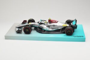 Mercedes AMG Petronas W13 E Performance #44 L. Hamilton 2022 Minichamps 1:18 113220044 メタル