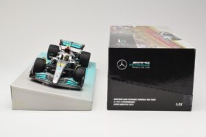 Mercedes AMG Petronas W13 E Performance #44 L. Hamilton 2022 Minichamps 1:18 113220044 メタル - 画像 6/6