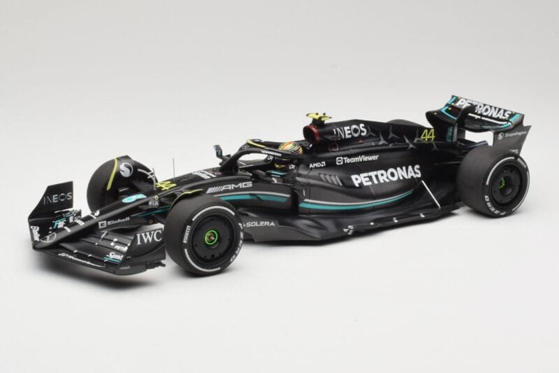 Mercedes AMG Petronas W14 E Performance #44 L. Hamilton Bahrain GP 2023 Minichamps 1:18 110230144 メタル