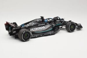 Mercedes AMG Petronas W14 E Performance #63 G. Russell Australian GP 2023 Minichamps 1:18 110230363 メタル - 画像 2/6