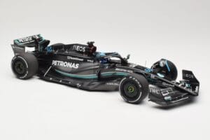 Mercedes AMG Petronas W14 E Performance #63 G. Russell Australian GP 2023 Minichamps 1:18 110230363 メタル - 画像 4/6