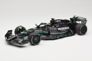 Mercedes AMG Petronas W14 E Performance #63 G. Russell Bahrain GP 2023 Minichamps 1:18 110230163 メタル