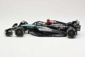 Mercedes AMG Petronas W15 E Performance #44 L. Hamilton 2024 Minichamps 1:18 110240144 メタル - 画像 5/6
