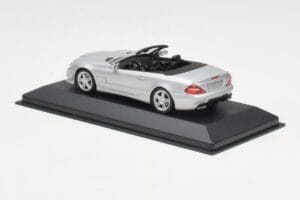 Mercedes AMG SL63 R230 シルバー Wheels Type 2 Minichamps 1:43 SL63001 メタル - 画像 3/4