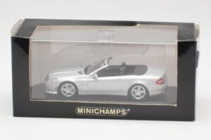 Mercedes AMG SL63 R230 シルバー Wheels Type 2 Minichamps 1:43 SL63001 メタル - 画像 4/4
