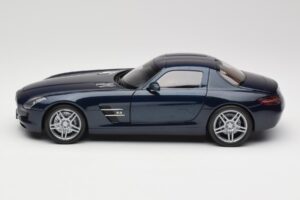 Mercedes SLS AMG C197 Blue Metallic Minichamps 1:18 180039021 メタル - 画像 4/8