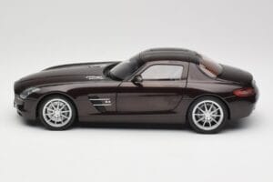 Mercedes AMG SLS C197 Brown Metallic Minichamps 1:18 100039028 メタル - 画像 4/8