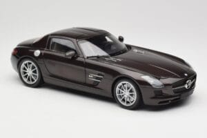 Mercedes AMG SLS C197 Brown Metallic Minichamps 1:18 100039028 メタル - 画像 6/8