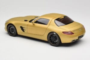 Mercedes AMG SLS C197 ゴールド Minichamps 1:18 100039024 メタル - 画像 7/8