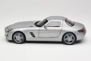 Mercedes AMG SLS C197 Grey Metallic Minichamps 1:18 100039025 メタル - 画像 4/8