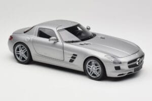 Mercedes AMG SLS C197 Grey Metallic Minichamps 1:18 100039025 メタル - 画像 6/8