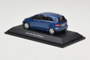Mercedes B-Class W245 Lotus Blue Metallic Minichamps 1:43 B66962407 メタル - 画像 3/4